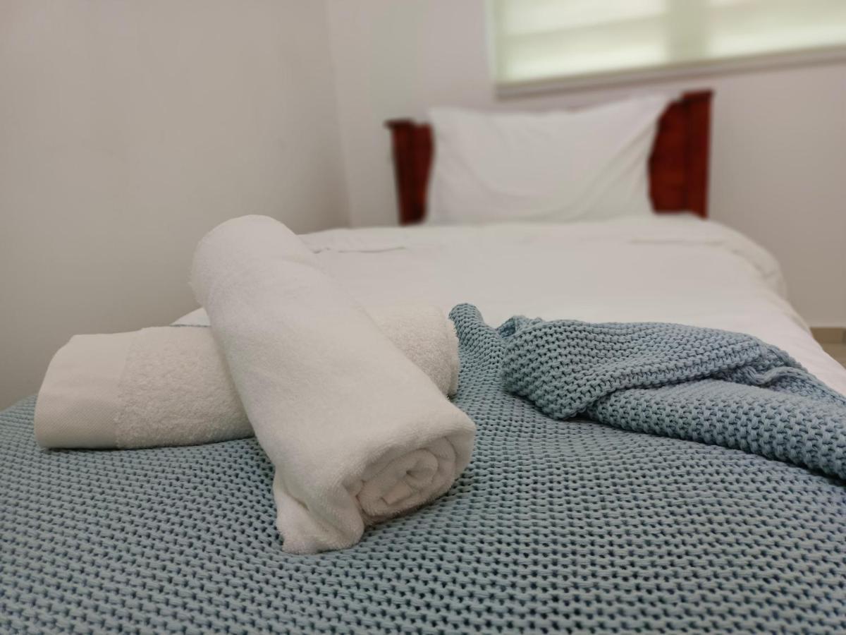 Klia Ehsan Residence Sepang Nilai Greenery 8 Pax Air-Con Экстерьер фото