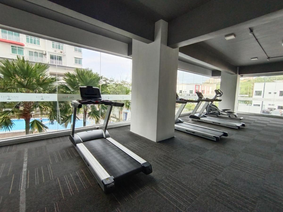 Klia Ehsan Residence Sepang Nilai Greenery 8 Pax Air-Con Экстерьер фото