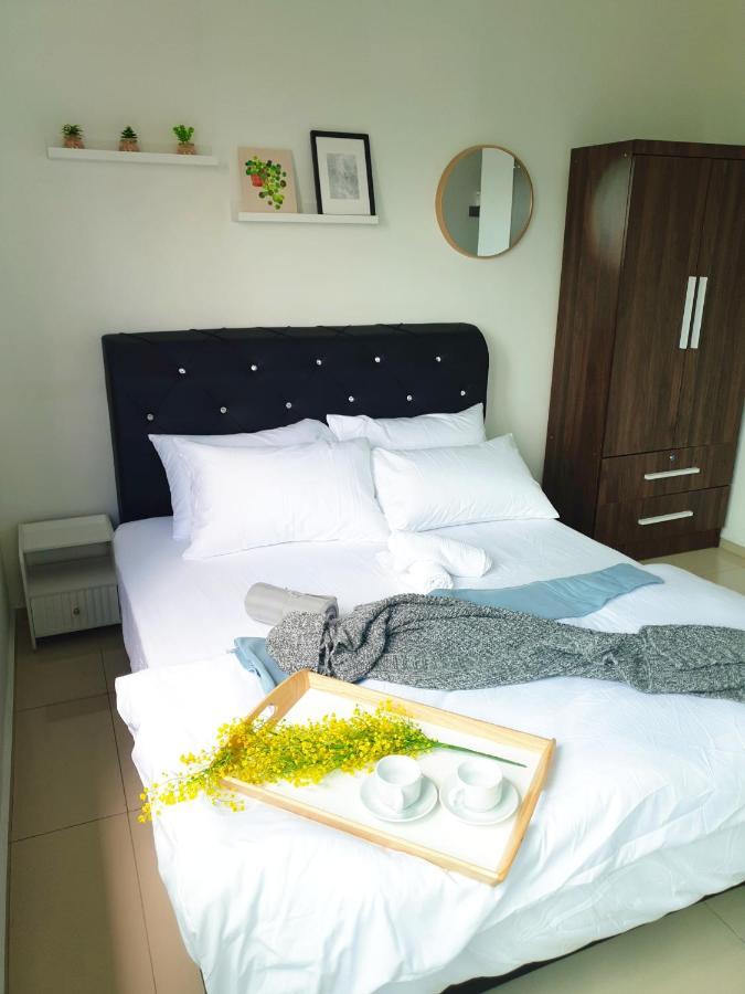 Klia Ehsan Residence Sepang Nilai Greenery 8 Pax Air-Con Экстерьер фото