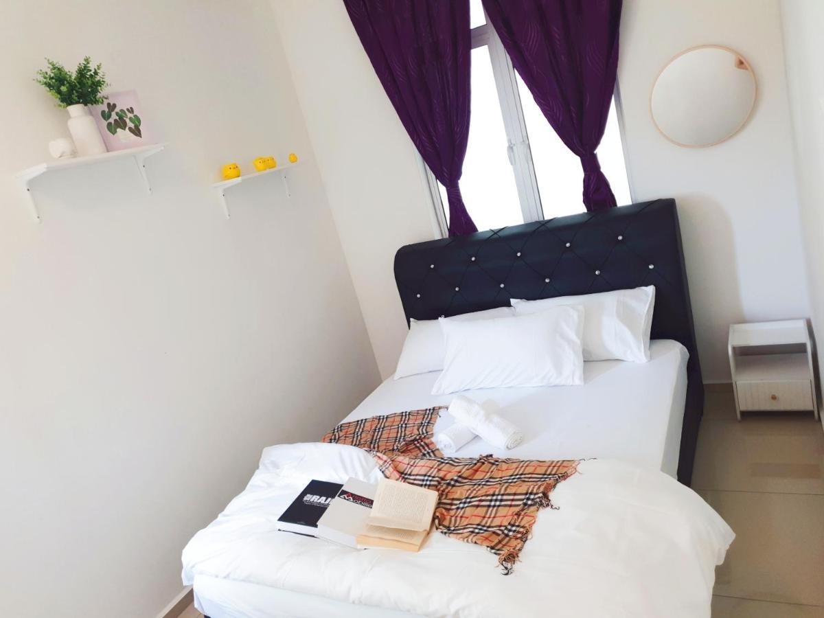 Klia Ehsan Residence Sepang Nilai Greenery 8 Pax Air-Con Экстерьер фото