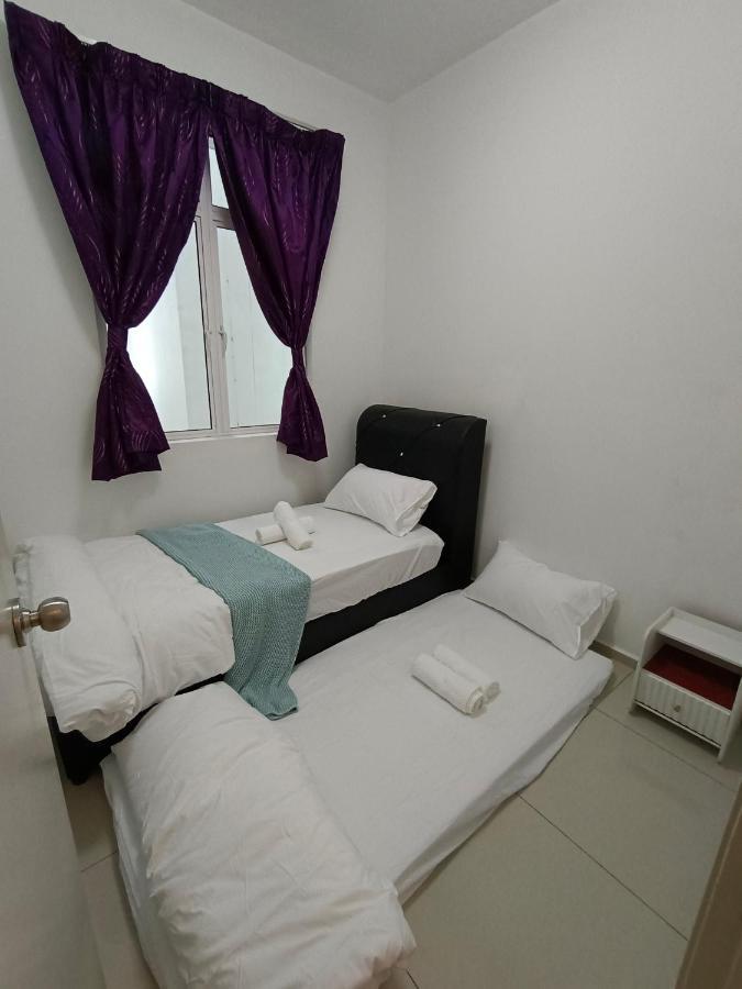 Klia Ehsan Residence Sepang Nilai Greenery 8 Pax Air-Con Экстерьер фото