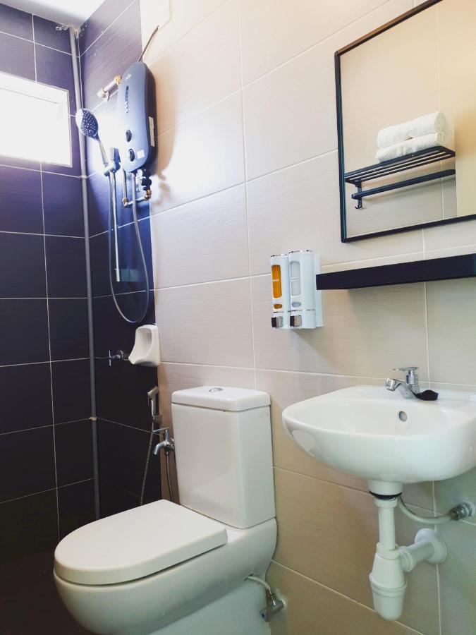 Klia Ehsan Residence Sepang Nilai Greenery 8 Pax Air-Con Экстерьер фото