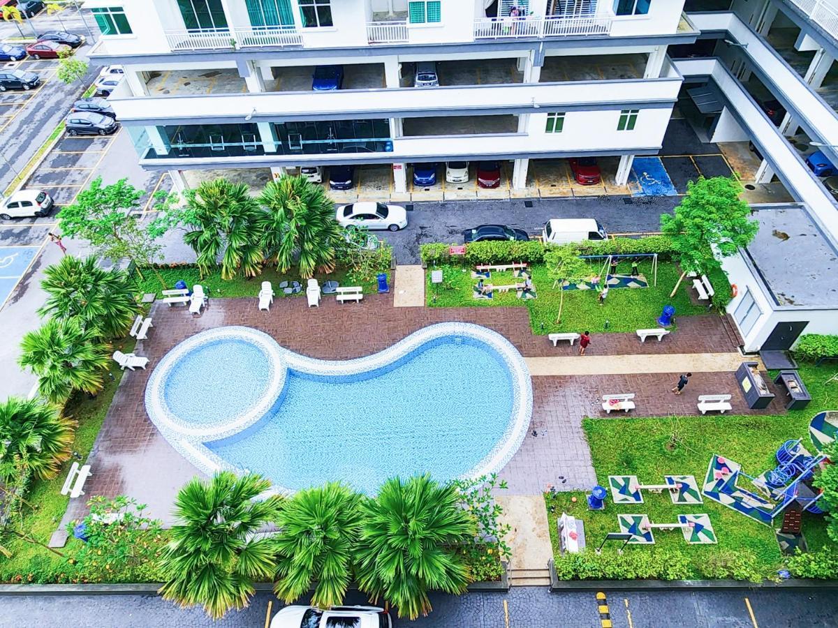 Klia Ehsan Residence Sepang Nilai Greenery 8 Pax Air-Con Экстерьер фото